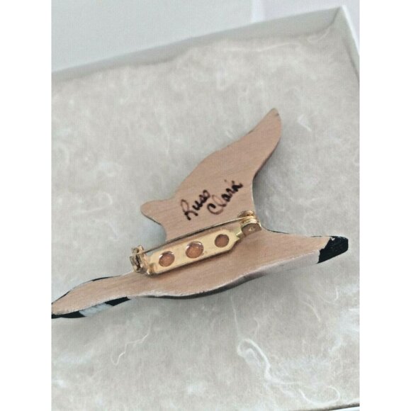 Hand Carved Bird Brooch (Canada Goose) by Russ Clark Ontario - Picture 4 of 9